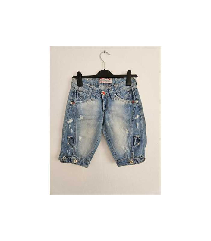 Pantaloni scurti de blugi model rupt si decolorat