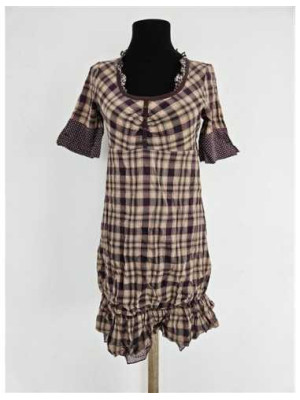 Rochita dama cu model in carouri