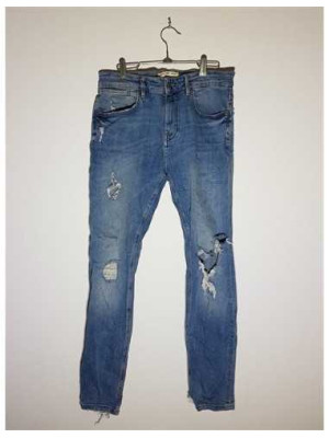 Pantaloni Jeans dama model rupt PULL&BEAR