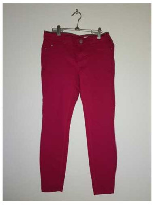 Pantaloni de blugi marimea 42 Esmara