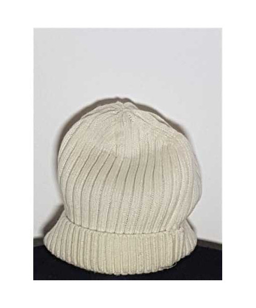 Caciula tricotata cu imprimeu stelute LC WAIKIKI