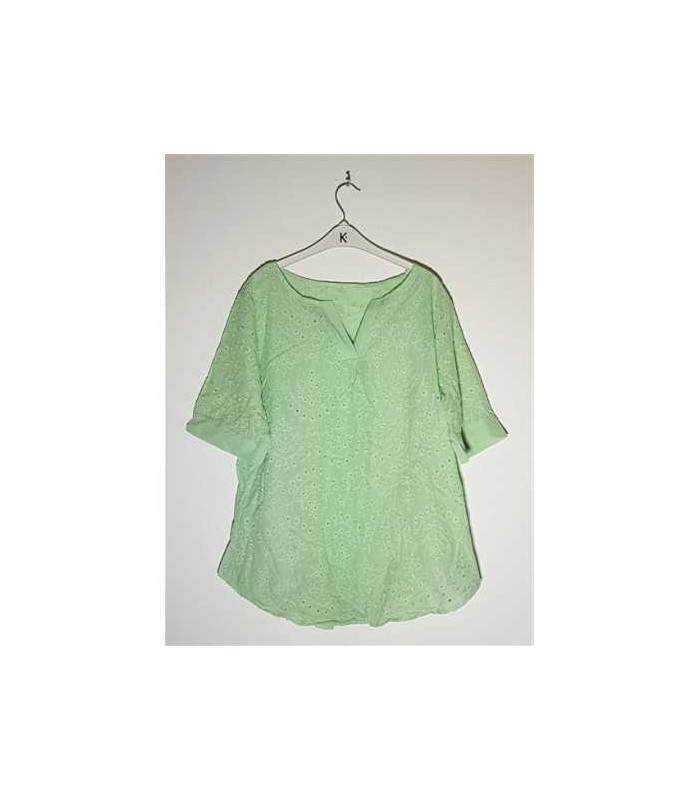 Bluzita dama deosebita cu model perforat