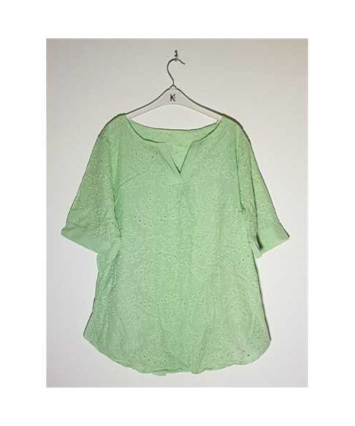 Bluzita dama deosebita cu model perforat