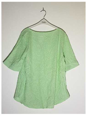 Bluzita dama deosebita cu model perforat 2