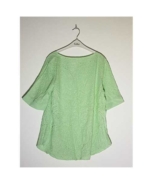 Bluzita dama deosebita cu model perforat