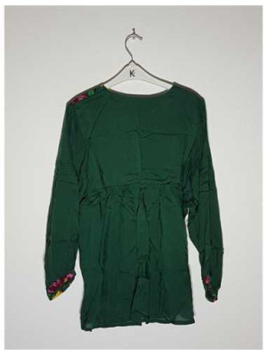 Bluzita dama cu flori multicolore la piept Evanthe 2