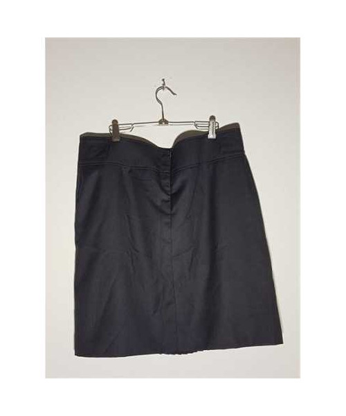 Fusta dama cu buzunare pentru primavara