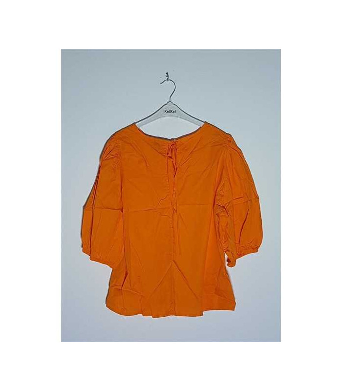 Bluzita de vara cu maneci trei sferturi  Moda