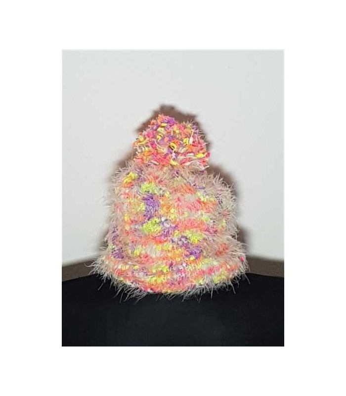 Caciula pufoasa model multicolor cu ciucure COOL CLUB