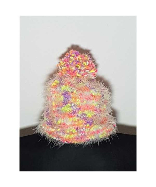 Caciula pufoasa model multicolor cu ciucure COOL CLUB