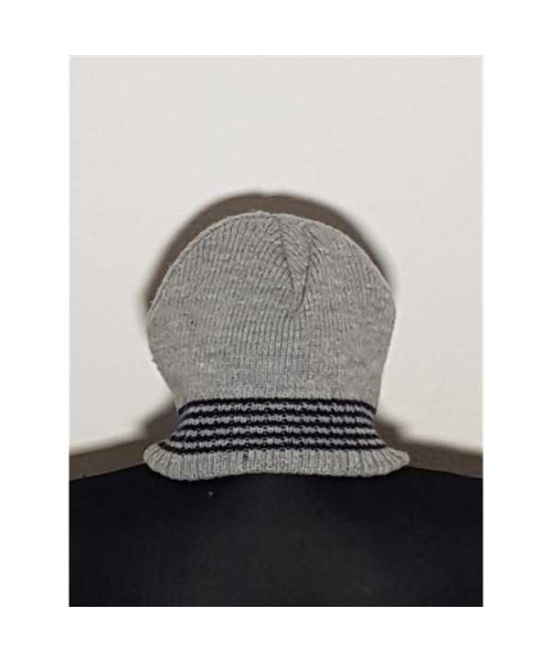 Fes tricotat pentru baieti model cu dungi