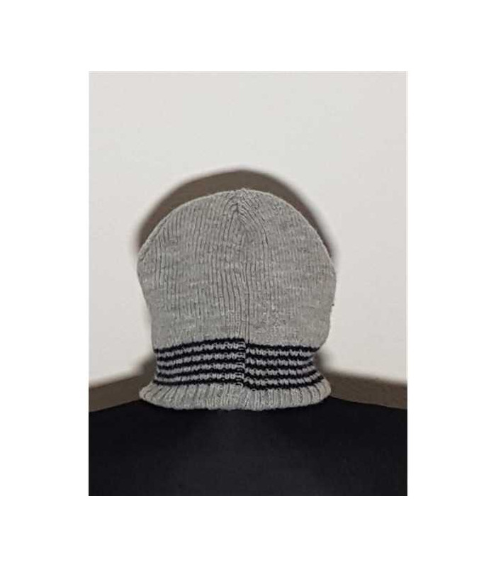 Fes tricotat pentru baieti model cu dungi