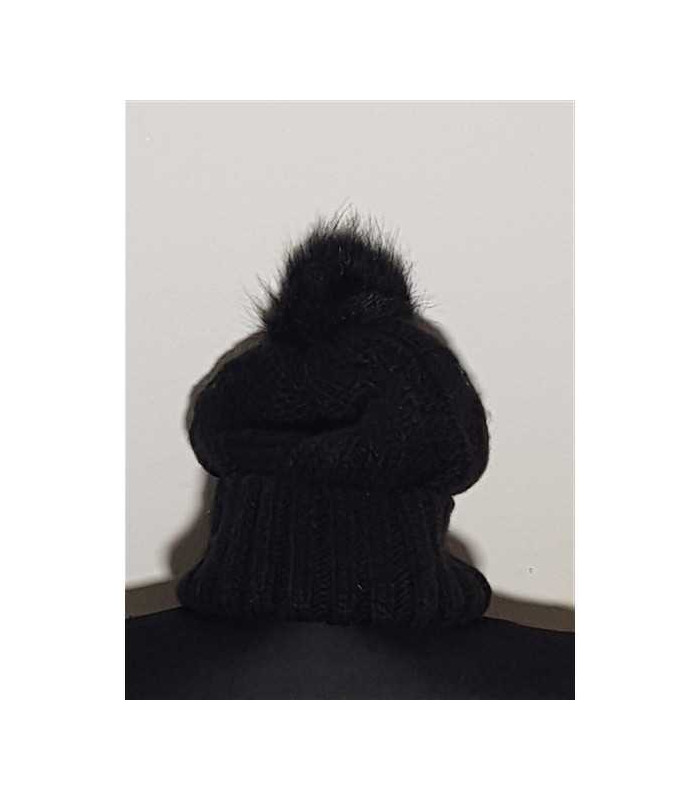 Caciula copii model cu ciucure pufos H&M