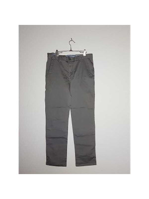 Pantaloni barbati culoare gri cu buzunare LC WAIKIKI