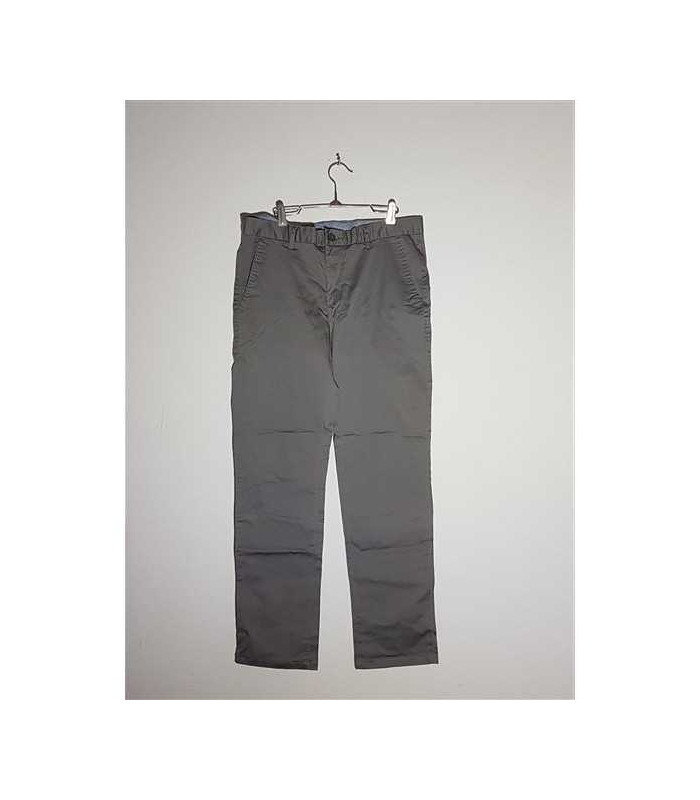 Pantaloni barbati culoare gri cu buzunare LC WAIKIKI