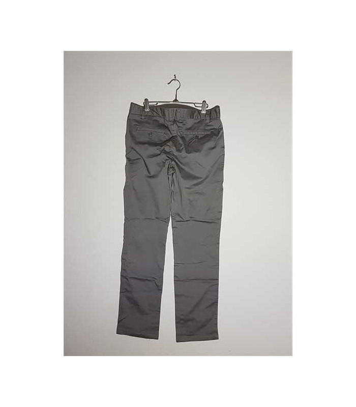 Pantaloni barbati culoare gri cu buzunare LC WAIKIKI