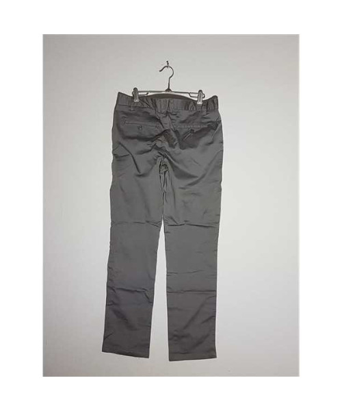 Pantaloni barbati culoare gri cu buzunare LC WAIKIKI