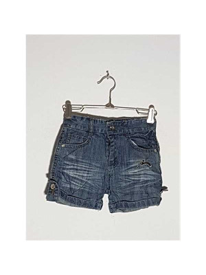 Pantaloni scurti de blugi usor decolorati model cu terminatii pliabile