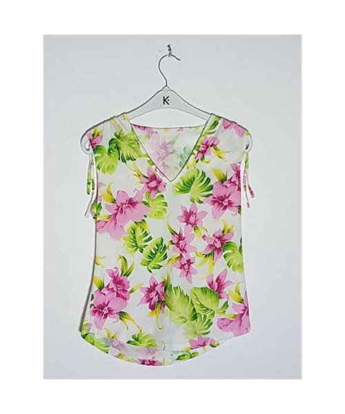 Bluzita dama inflorata pentru vara