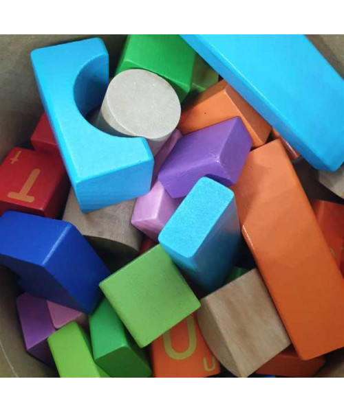 Set 100 cuburi din lemn pentru copii