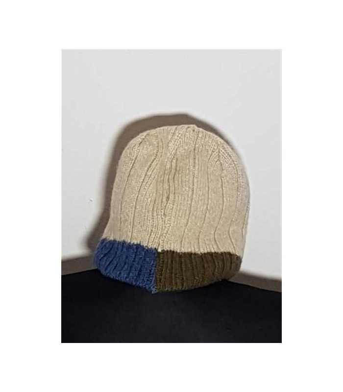 Caciula tricotata cu imprimeu grafic si model multicolor