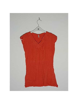 Bluzita de vara fara maneci cu decupaj la piept Ma Dame