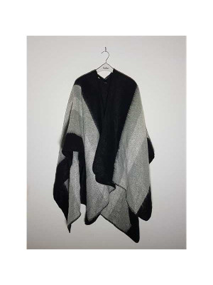 Poncho dama tricotat cu model in degrade