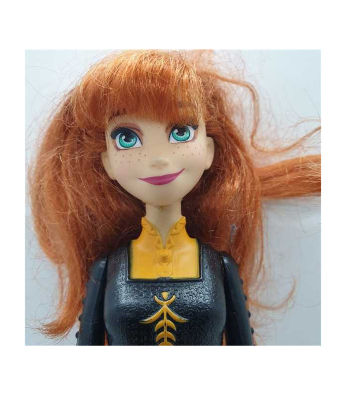 Papusa Frozen Anna cu rochie cu lumini 