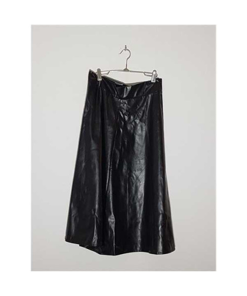 Fusta dama clos cu aspect lucios marimea L