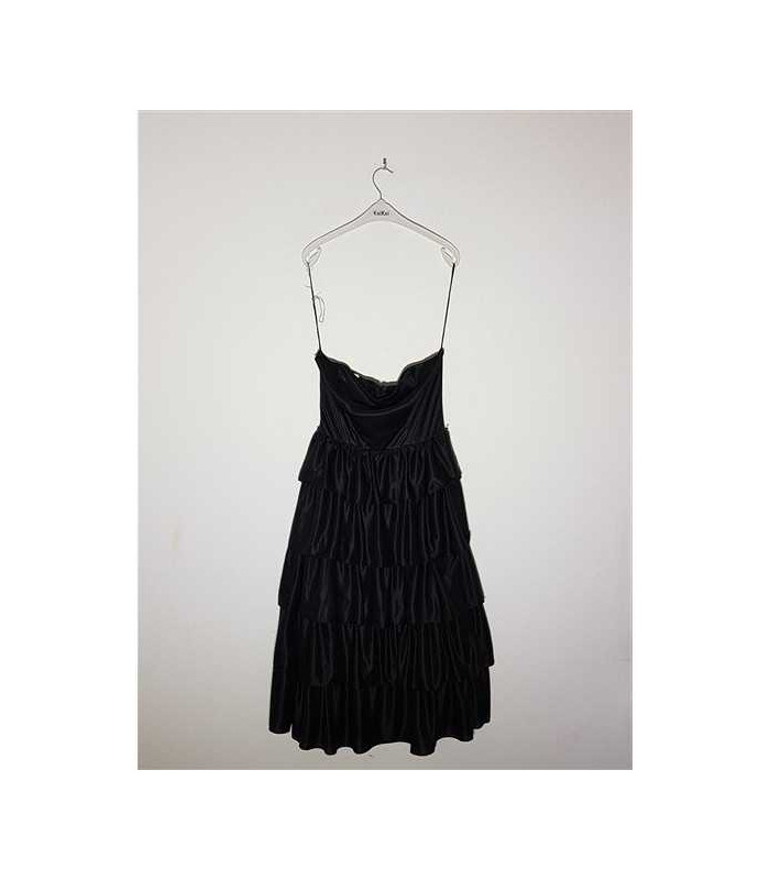 Rochita dama fara maneci model cu volane