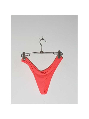 Slip dama model Uni Andi Bagus 2