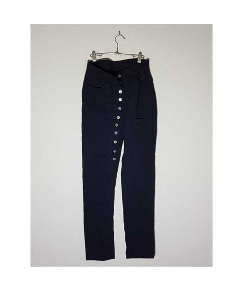 Pantaloni dama accesorizati cu nasturi in partea frontala