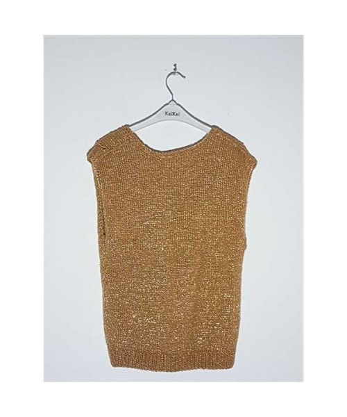 Vesta dama tricotata model cu gaurele