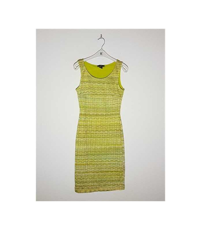 Rochie dama usor decoltata model mulat pe corp H&M