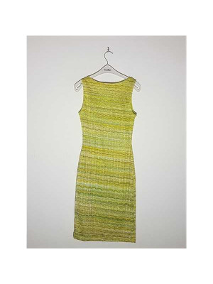 Rochie dama usor decoltata model mulat pe corp H&M 2