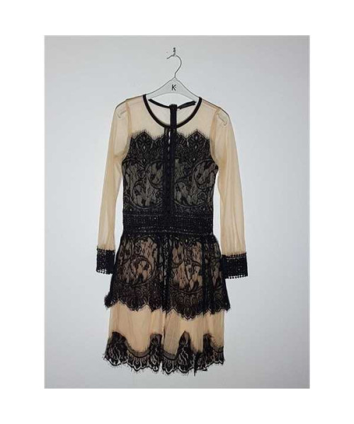 Rochita dama deosebita cu aspect dantelat ZIGGO