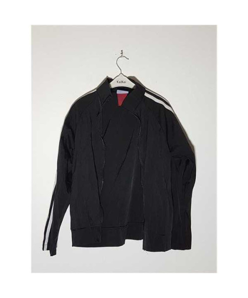 Bluzita sport cu banda decorativa pe maneci KAYKO