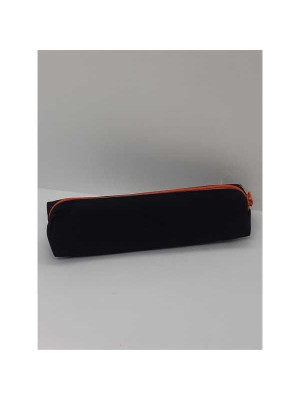 Penar cu un fermoar culoare negru