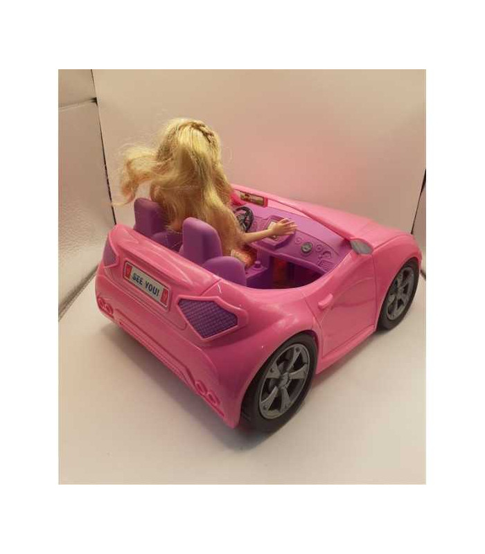 Masinuta cu papusa Mattel cu parul blond