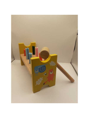 Joc din lemn cu ciocan