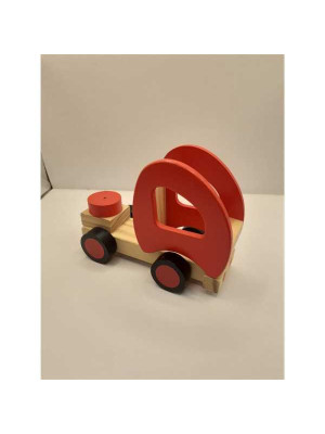 Masinuta din lemn pentru copii