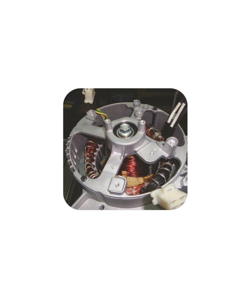 Generator de curent SENCI SC5000E TOP putere maxima 4,5 kW 230V pornire electrica si roti