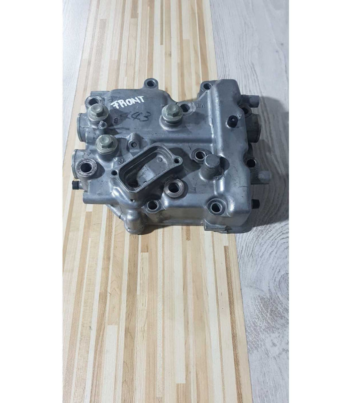 Capac Chiuloasa Fata Cu Tacheti Honda Shadow 1100 C2 SC 43E 2004