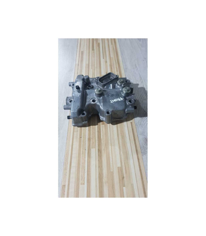 Capac Chiuloasa Fata Cu Tacheti Honda Shadow 1100 C2 SC 43E 2004