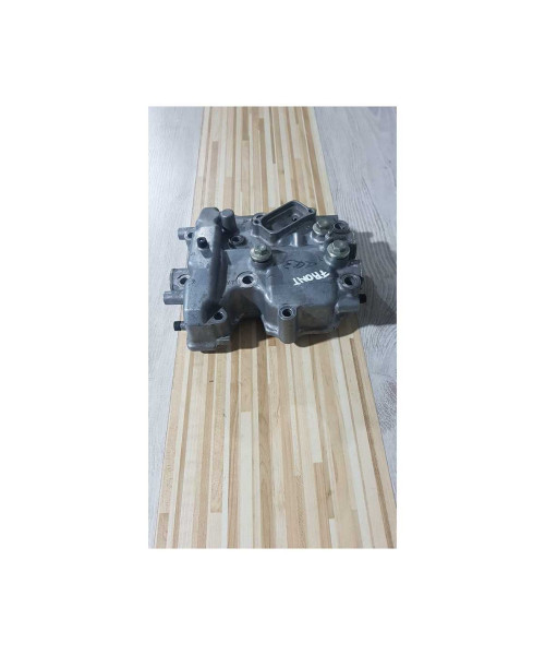 Capac Chiuloasa Fata Cu Tacheti Honda Shadow 1100 C2 SC 43E 2004