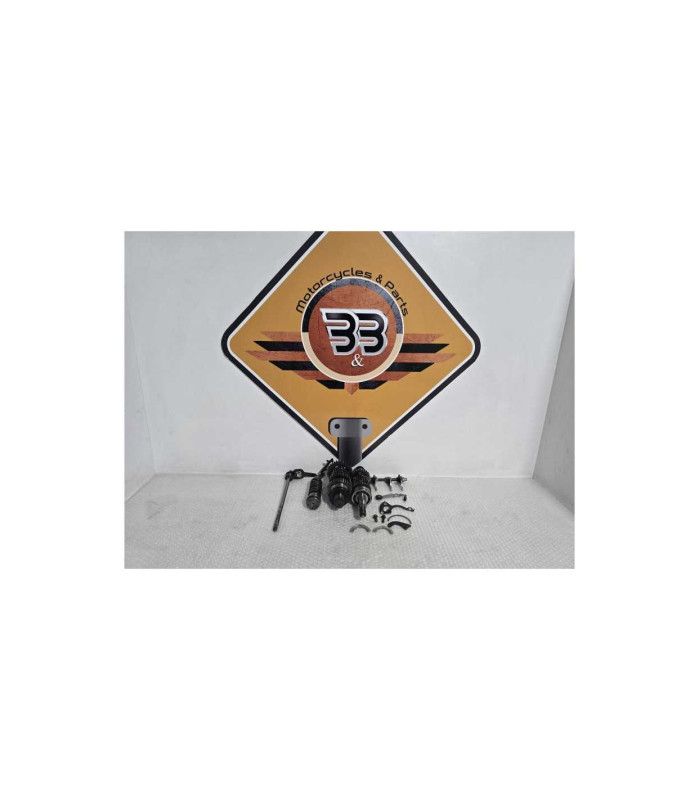 Cutie Viteze Suzuki GS 500F 2006