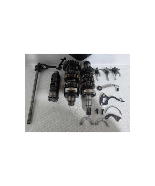 Cutie Viteze Suzuki GS 500F 2006