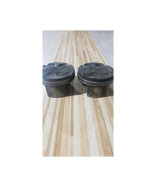 Piston Suzuki GSXR 750 SRAD 1999