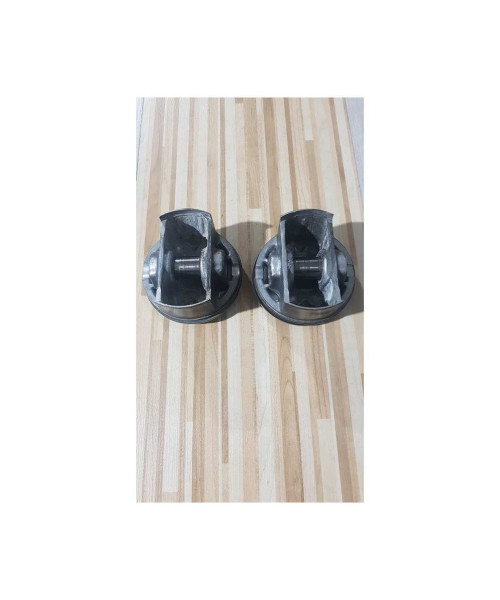 Piston Suzuki GSXR 750 SRAD 1999