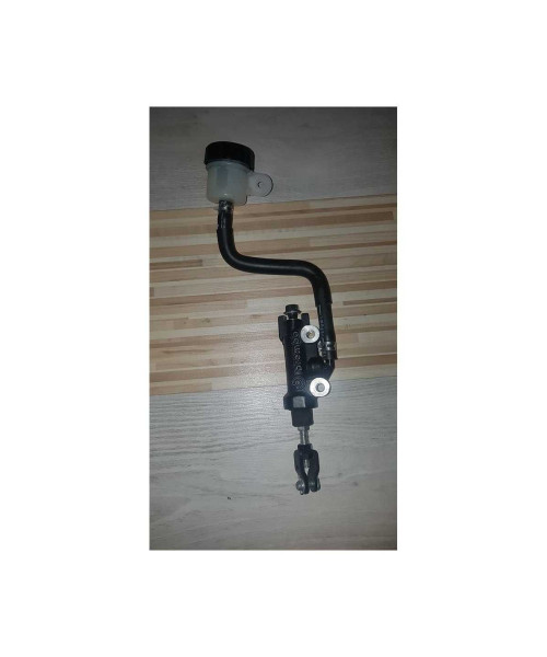 Pompa Frana Spate Yamaha XJ 6 N ABS 2009